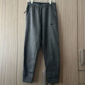 Nike Therma Pants